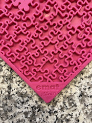 Jigsaw Design Emat Enrichment Licking Mat Pink